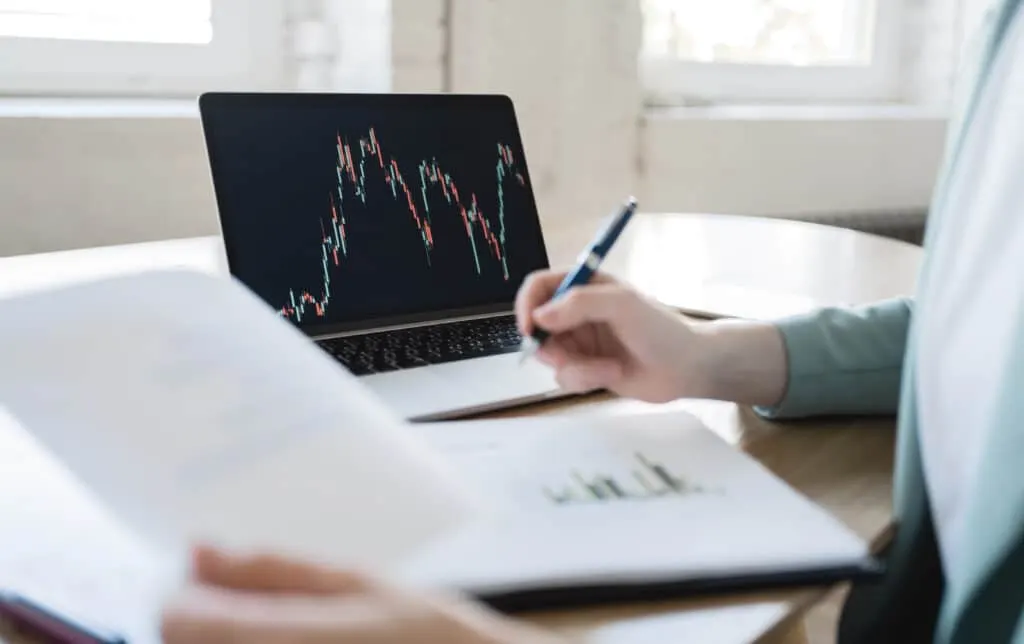 trading social