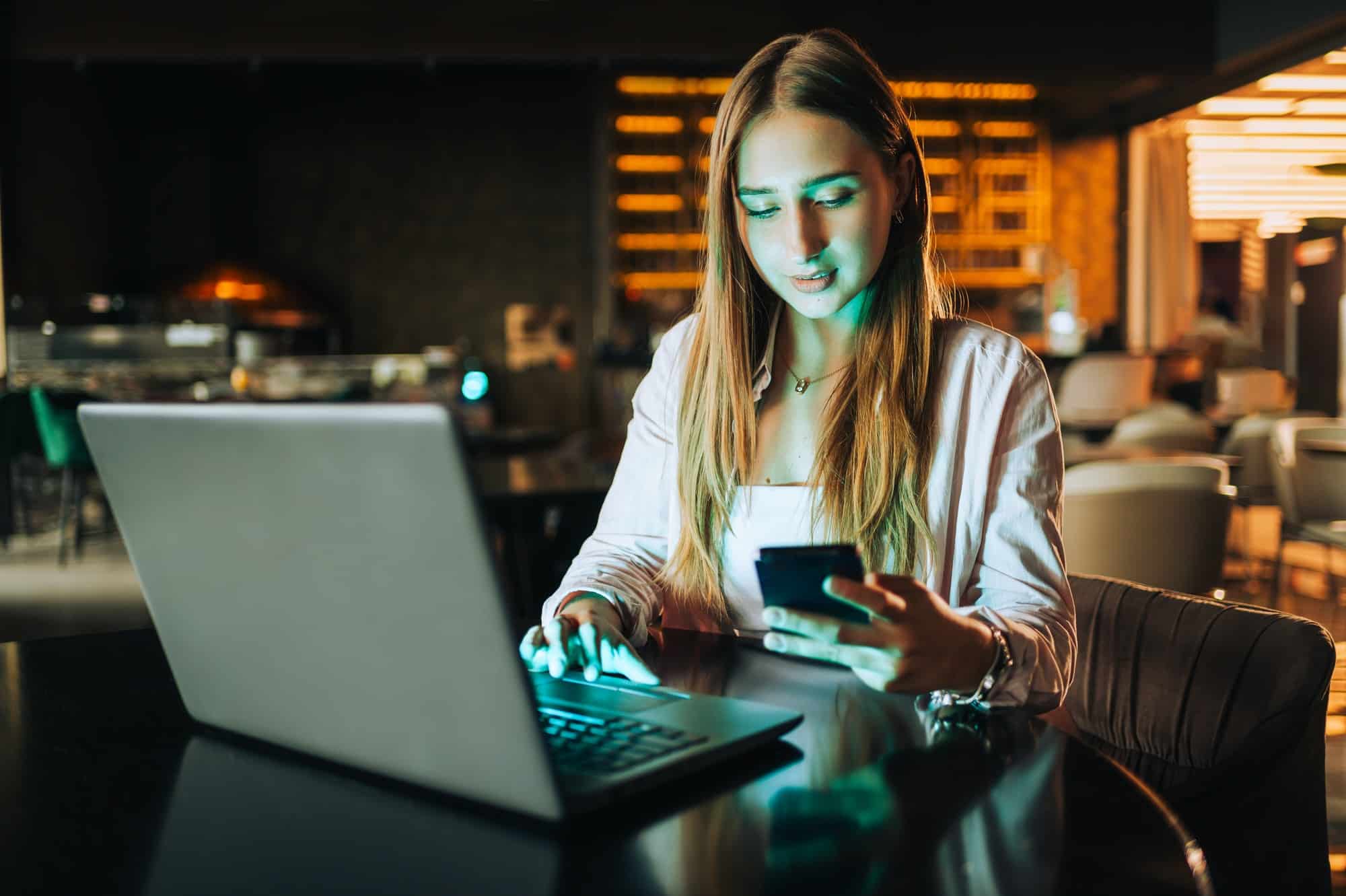 Machine à trouver des prospects pour les marketeurs : Marketer Magic sur Waxoo.