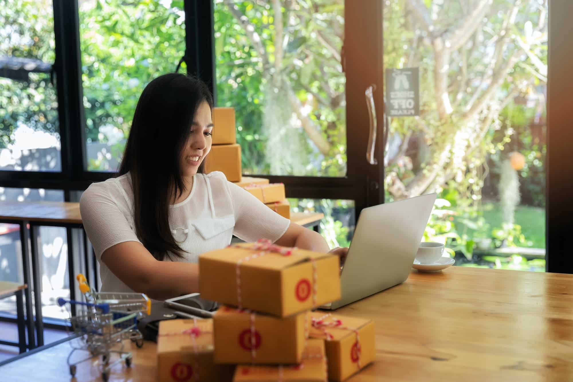 Discover the easy solution to create a hassle-free online sales site!